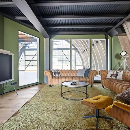 Shelterloft Airpark Lärz