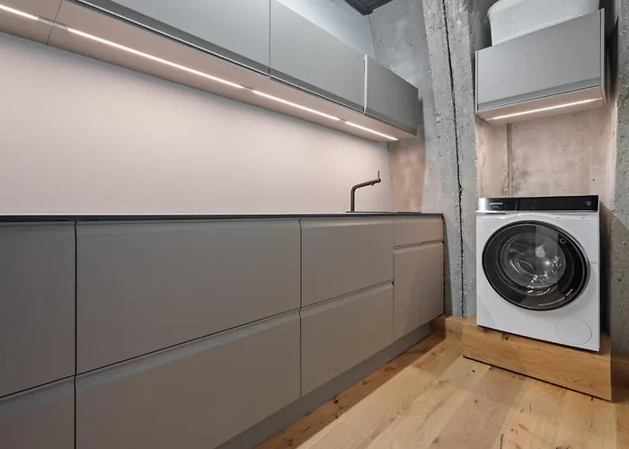 Ferienhaus Shelterloft Airpark