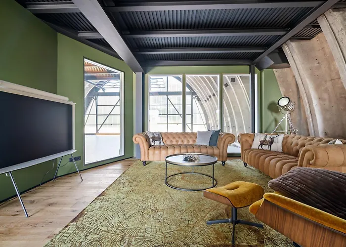 Shelterloft Airpark Lärz